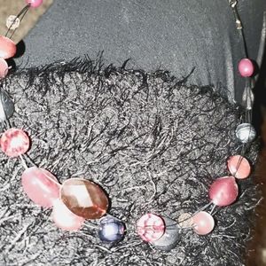 lia sophia necklace 16-19" pinks in color